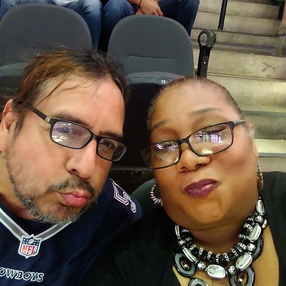 Meet your Posher, Diedre - Picture 1 of 1